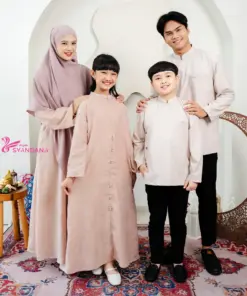 Alternative view of Beraya Dress Anak St Jardin dengan Premium Lining